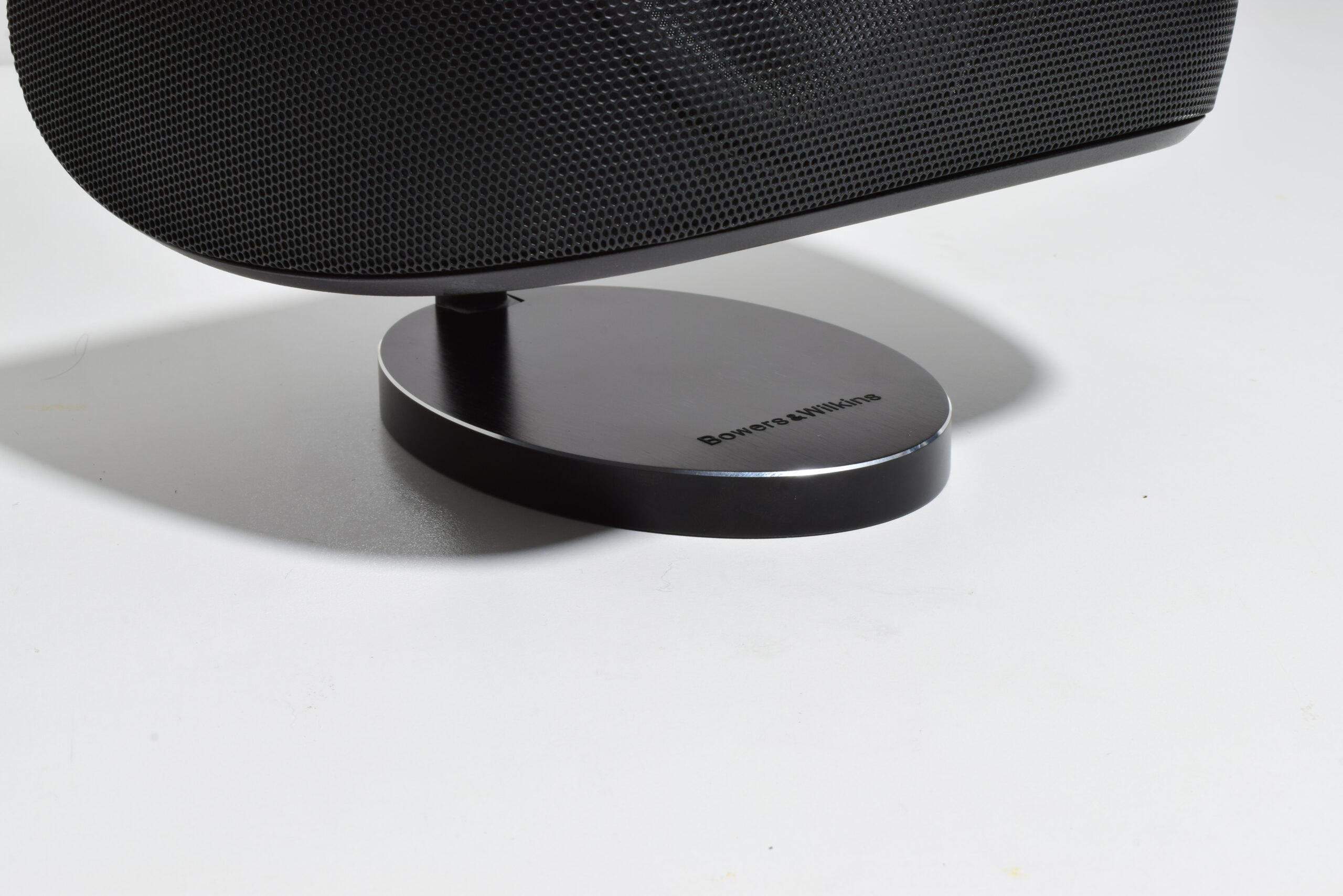 BOWERS & WILKINS (B&W) M-1 MK2 COMPACT CENTRE SPEAKER. MATT BLACK FINISH. NICE. 7 BOWERS & WILKINS (B&W) M-1 MK2 COMPACT CENTRE SPEAKER. MATT BLACK FINISH. NICE. - Image 7