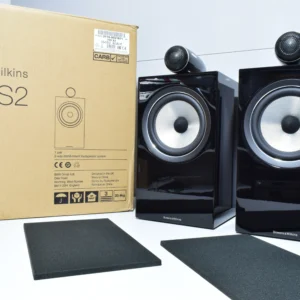BOWERS & WILKINS B&W 705 S2 BOOKSHELF SPEAKERS. GLOSS BLACK BOXED. HIGH END.