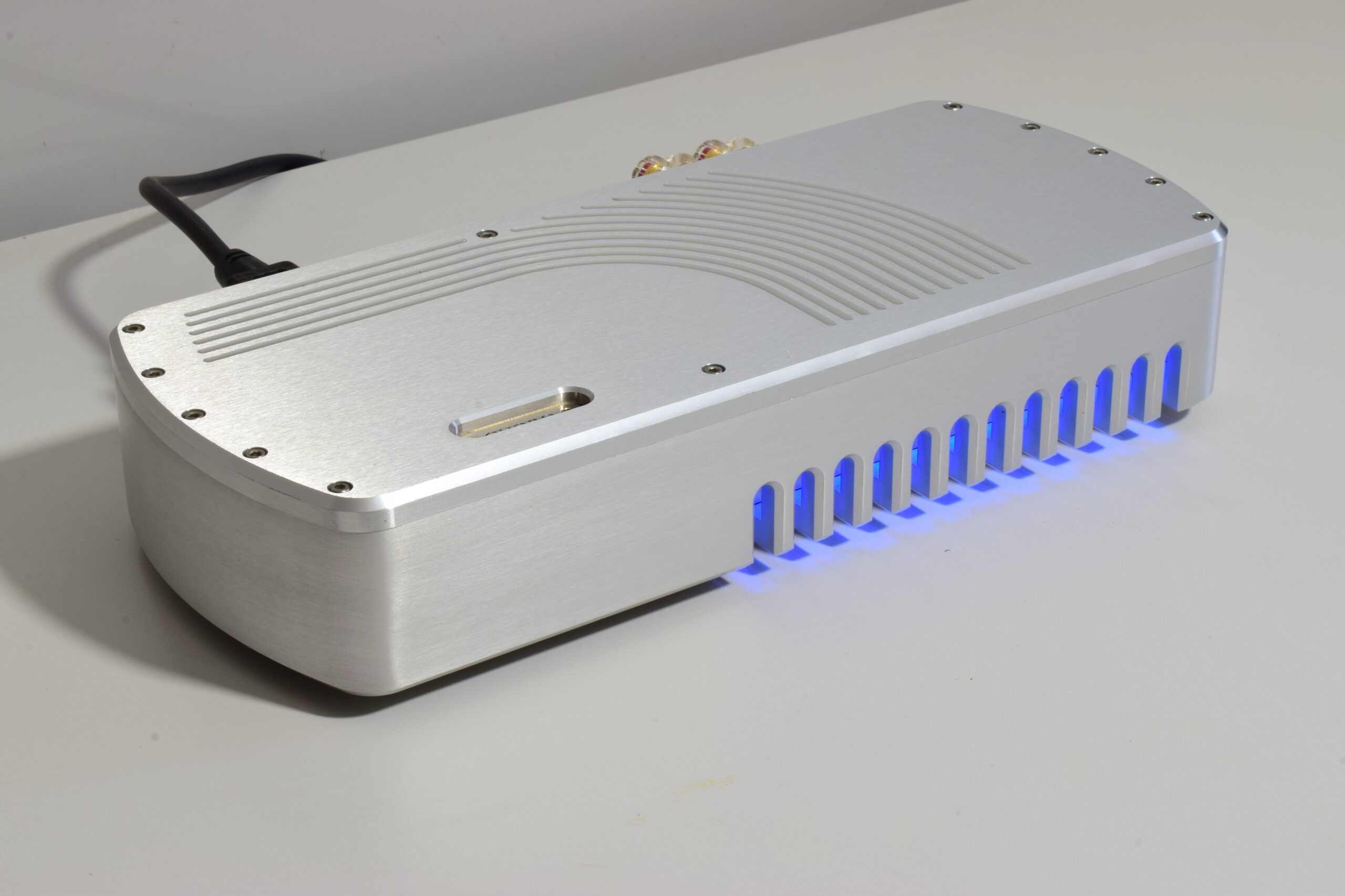 CHORD ELECTRONICS MEZZO 50 STEREO POWER AMPLIFIER. CHORAL SERIES. BEAUTIFUL. 5 CHORD ELECTRONICS MEZZO 50 STEREO POWER AMPLIFIER. CHORAL SERIES. BEAUTIFUL. - Image 5
