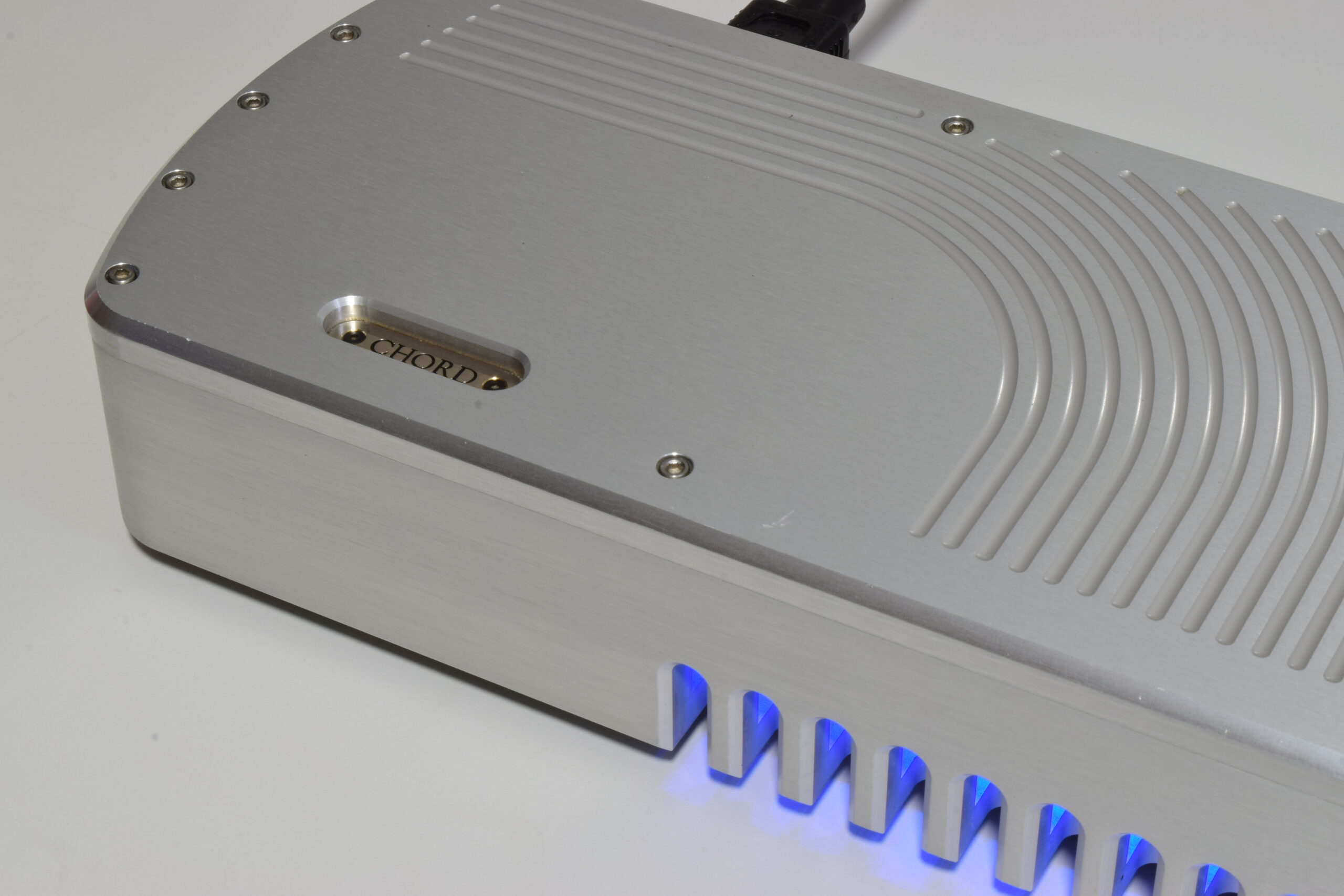 CHORD ELECTRONICS MEZZO 50 STEREO POWER AMPLIFIER. CHORAL SERIES. BEAUTIFUL. 11 CHORD ELECTRONICS MEZZO 50 STEREO POWER AMPLIFIER. CHORAL SERIES. BEAUTIFUL. - Image 11