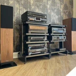 Second Hand Hi Fi 2 SPENDOR A7.2 FLOOR STANDING SPEAKERS IN WALNUT. STUNNING SOUND. BOXED. MINT.