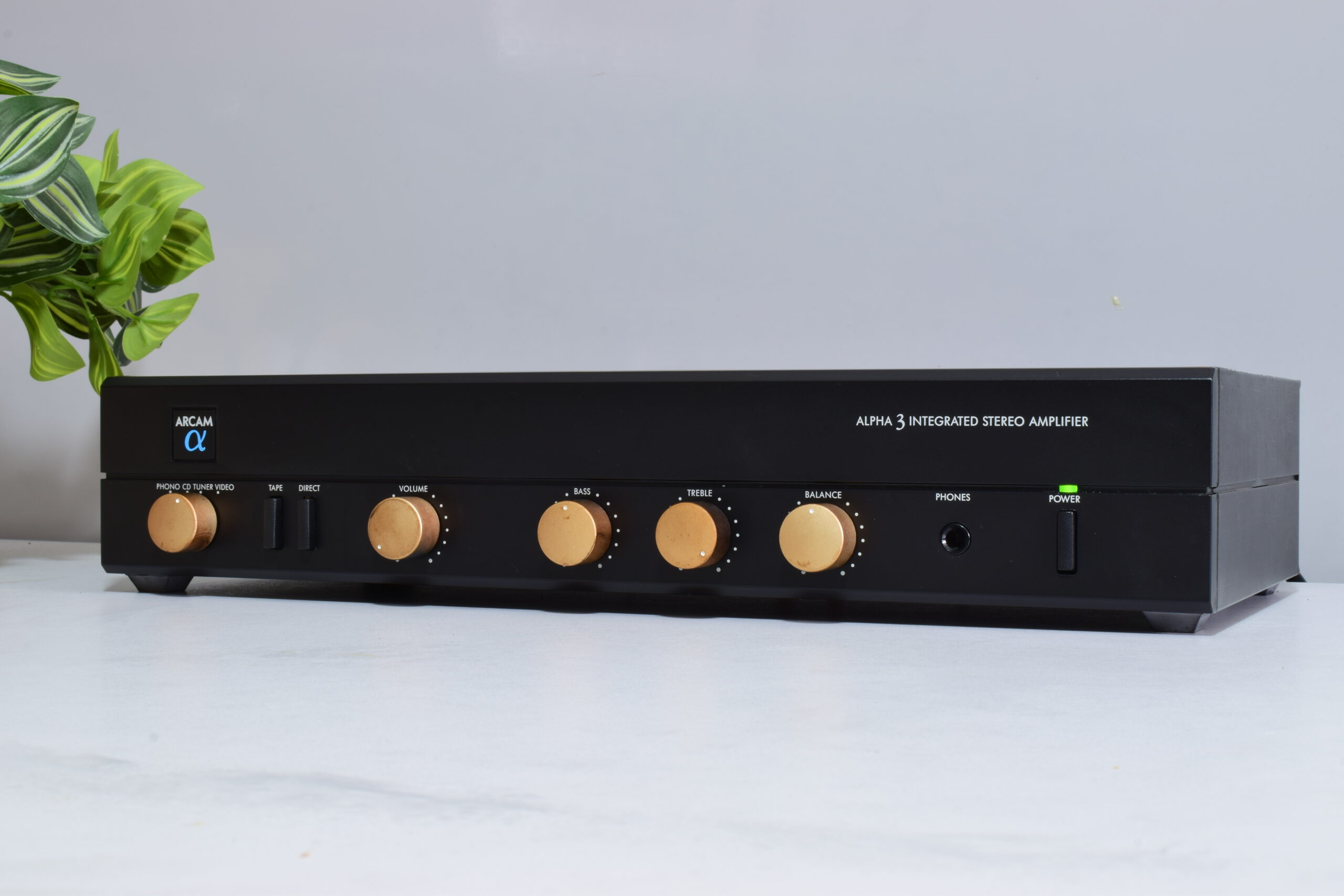 ARCAM ALPHA 3 INTEGRATED AMPLIFIER WITH PHONO IN. VERY NICE SOUND. 2 ARCAM ALPHA 3 INTEGRATED AMPLIFIER WITH PHONO IN. VERY NICE SOUND. - Image 2