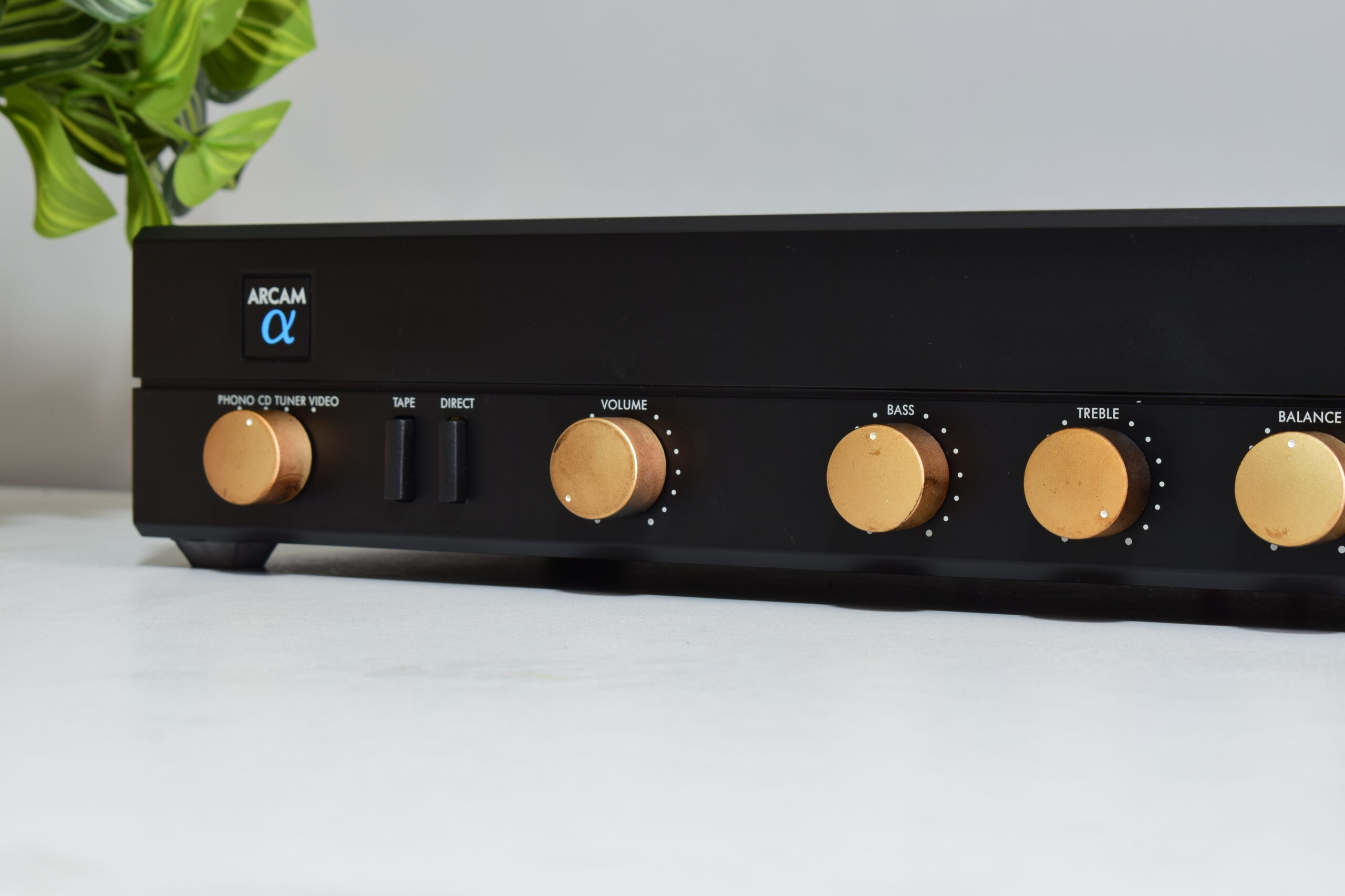 ARCAM ALPHA 3 INTEGRATED AMPLIFIER WITH PHONO IN. VERY NICE SOUND. 5 ARCAM ALPHA 3 INTEGRATED AMPLIFIER WITH PHONO IN. VERY NICE SOUND. - Image 5