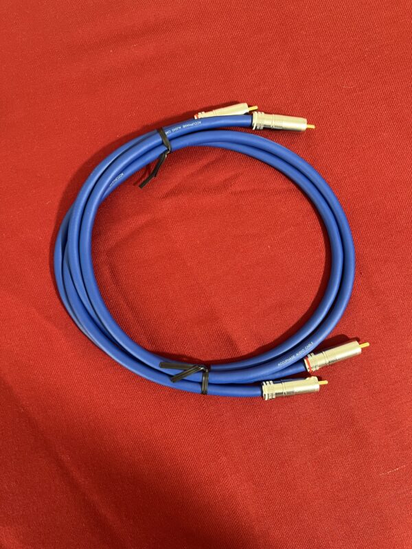 GENUINE ACCUPHASE 1.2M GOLD PLATED RCA ANALOGUE PHONO CABLE. HI-FI INTERCONNECT.