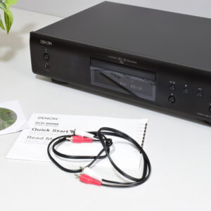 DENON DCD-800NE COMPACT CD PLAYER. HI-RES WITH ADVANCED AL32. REMOTE AND MANUAL.