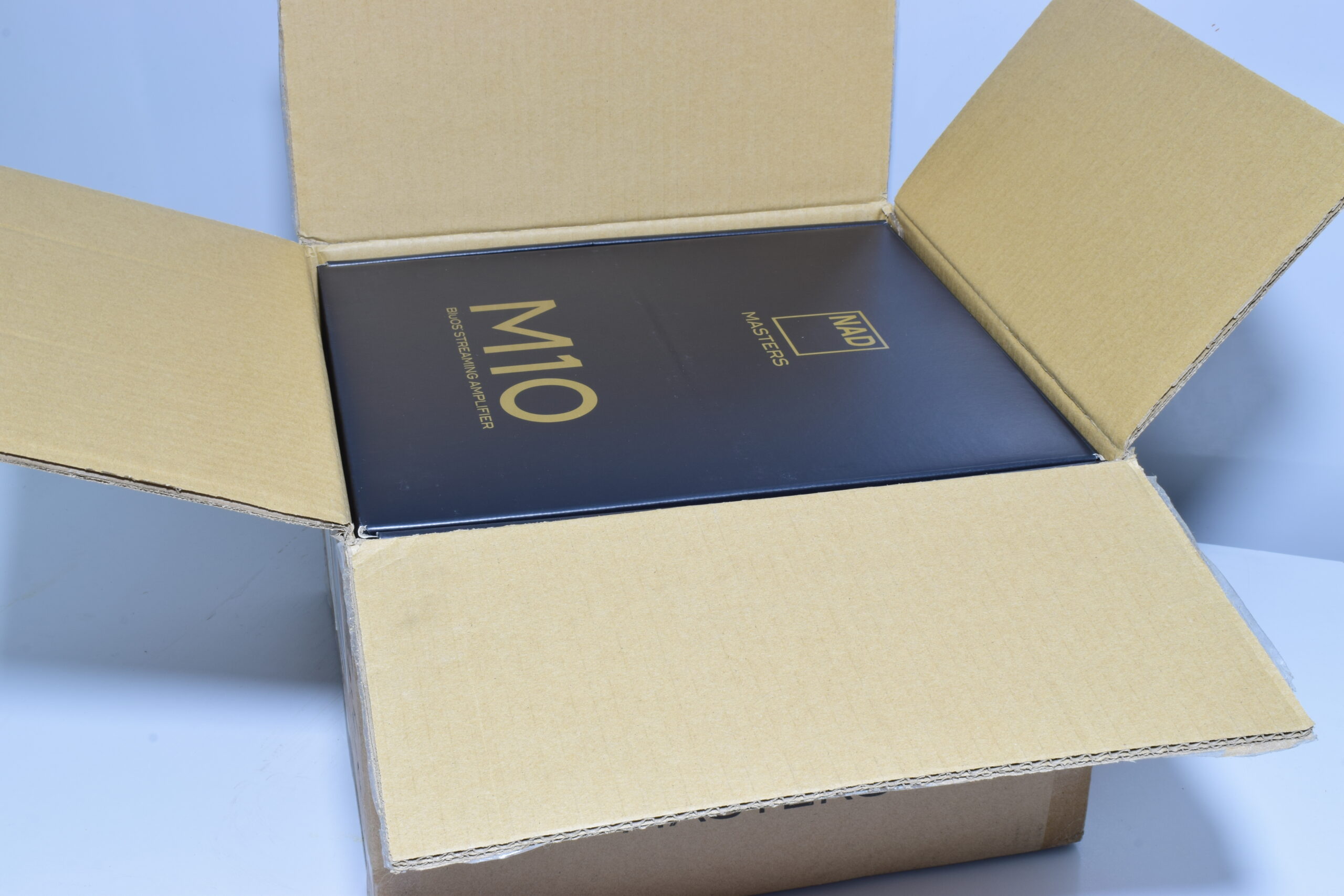 BOXED NAD M10 V1 BluOS STREAMING AMPLIFIER. ONE OWNER WITH ACCESSORIES. BEAUTY. 11 BOXED NAD M10 V1 BluOS STREAMING AMPLIFIER. ONE OWNER WITH ACCESSORIES. BEAUTY. - Image 11
