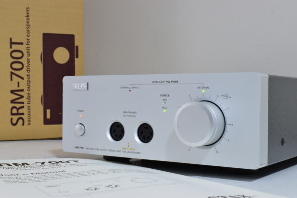 STAX SRM-700T VACUUM TUBE OUTPUT DRIVER UNIT FOR ELECTROSTATIC HEADPHONES. BOXED. - Image 2