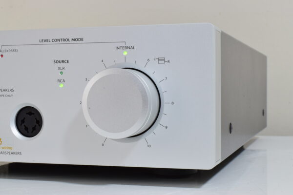 STAX SRM-700T VACUUM TUBE OUTPUT DRIVER UNIT FOR ELECTROSTATIC HEADPHONES. BOXED. - Image 6