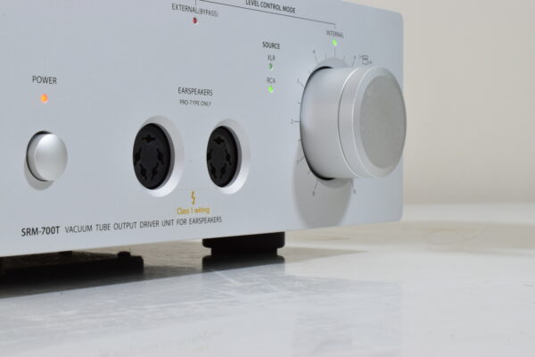 STAX SRM-700T VACUUM TUBE OUTPUT DRIVER UNIT FOR ELECTROSTATIC HEADPHONES. BOXED. - Image 11